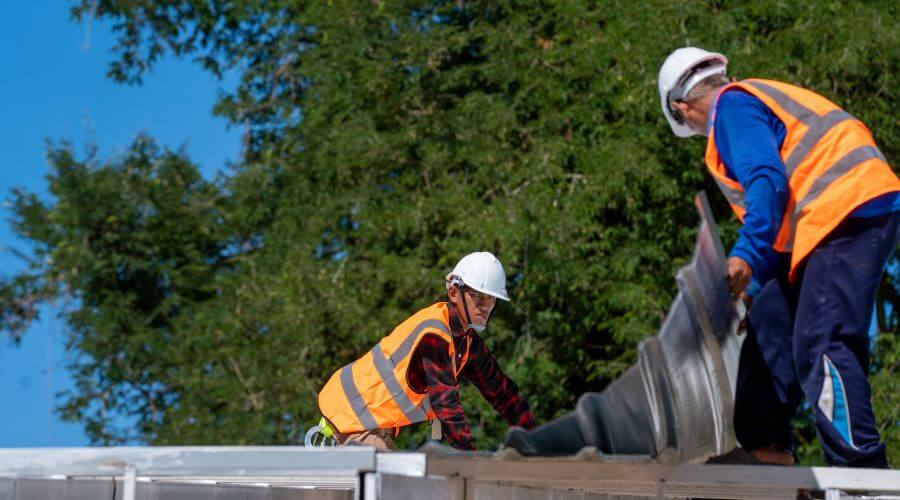 Professional residential roofers in Brightwaters, NY